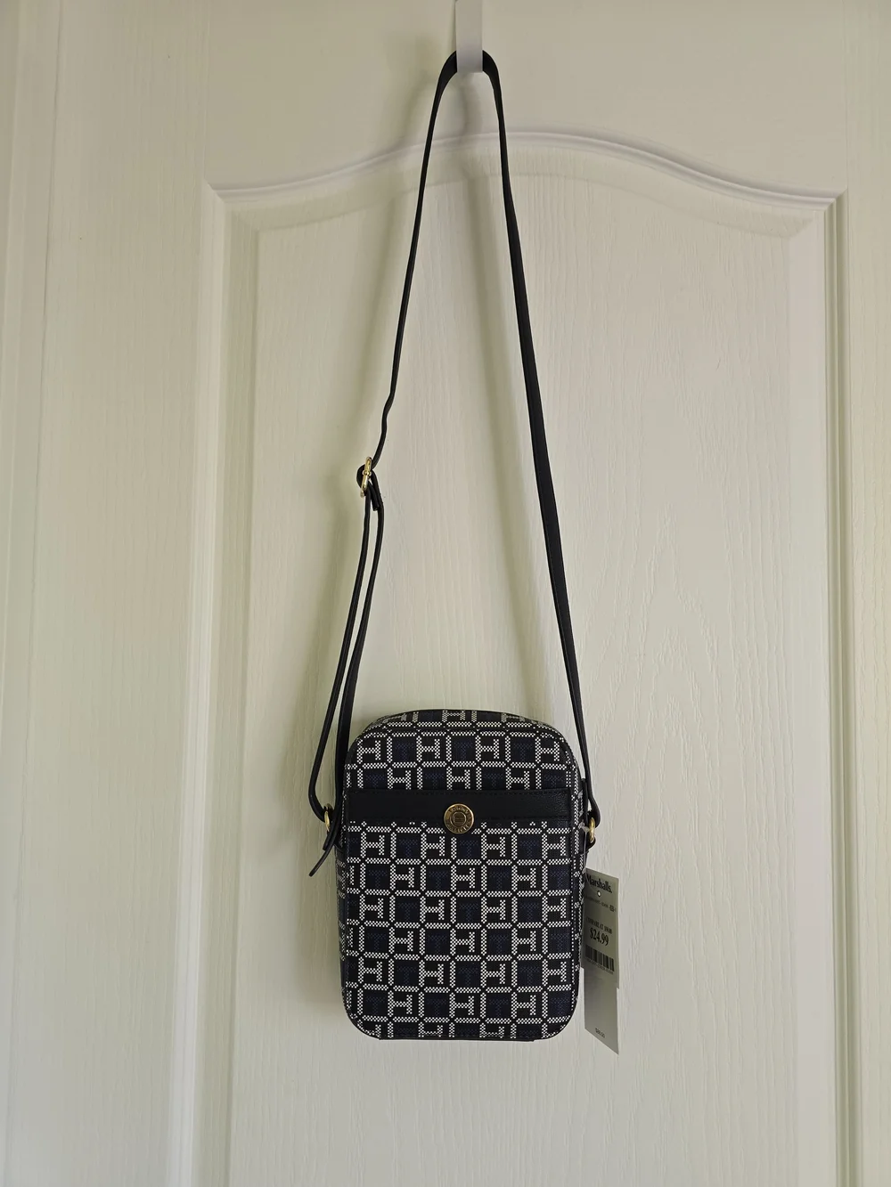 NWT Tommy Hilfiger Minimalist Navy & White Monogram Mini Crossbody Bag